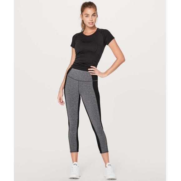 LULULEMON On Your Mark Crop (23") Heathered Black / Black Size 6 Active Running - Picture 14 of 15